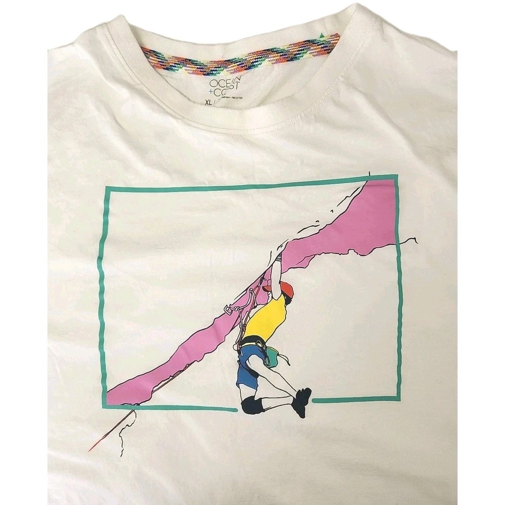 Rock Climbing Graphic T-Shirt Unisex XL, White, Short Sleeve, Ocean & Coast EUC